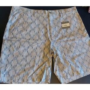 NWT Men's Eddie Bauer Short, Size 36 Gray‎ & Blue